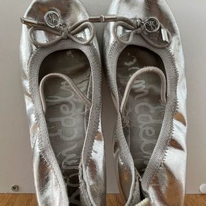 Beautiful  silver Sam Eldens size 7